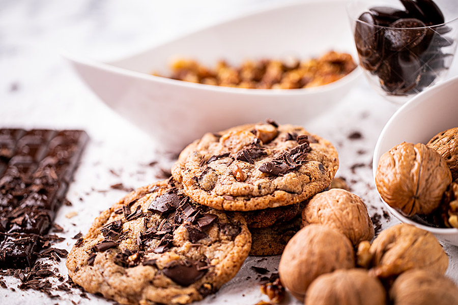 Chocolate Chip & Walnut Cookie