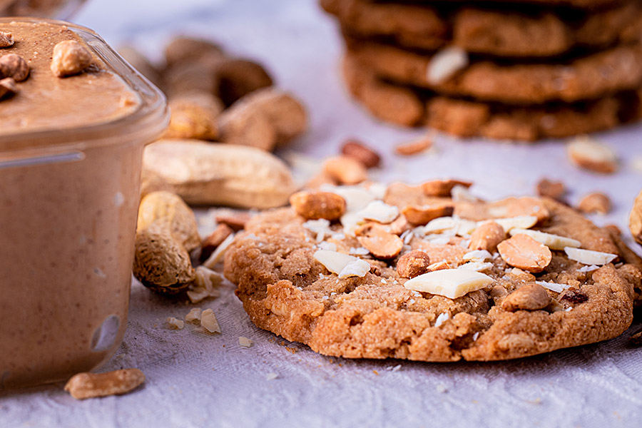 Peanut Butter & Chocolate Cookie